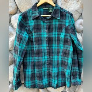 Stillwater supply Co. Emerald Green/Charcoal Grey Plaid Button-Up Flannel Shirt